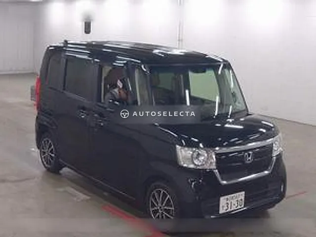 Honda N-BOX 2020, auction grade R