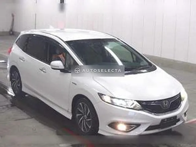 Honda Jade 2017, auction grade 4