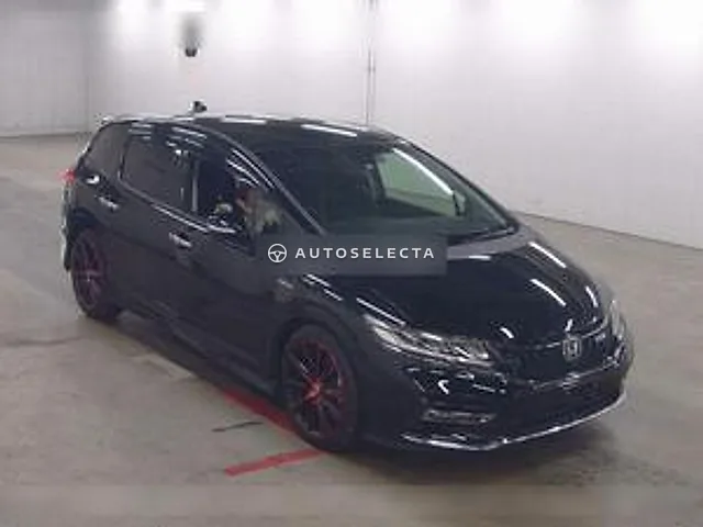 Honda Jade 2018, auction grade R
