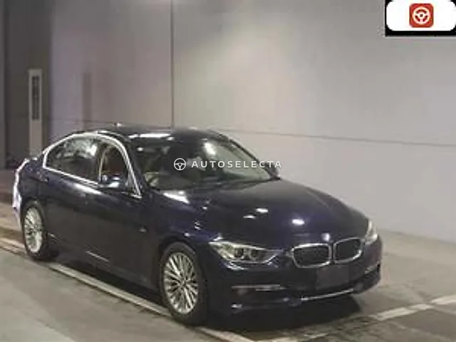 BMW 3 Series 2013, auction grade 3.5