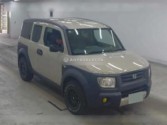 Honda Element 2004, auction grade 3.5