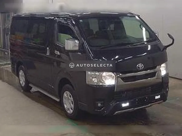 Toyota Hiace Van 2023, auction grade R