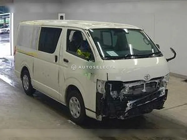 Toyota Hiace Van 2025