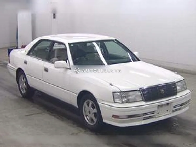 Toyota Crown 1995, photo 1 of 1