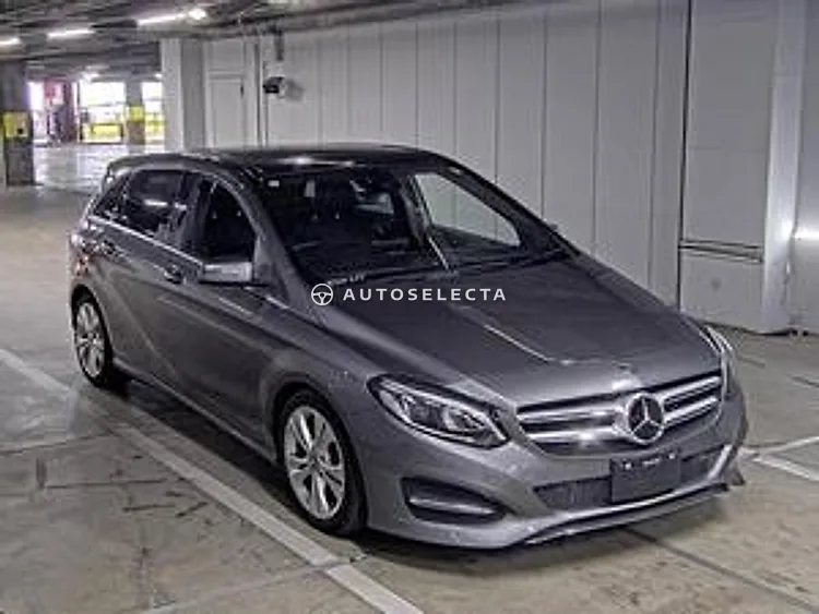 Mercedes-Benz B-Class 2017, photo 1 of 1