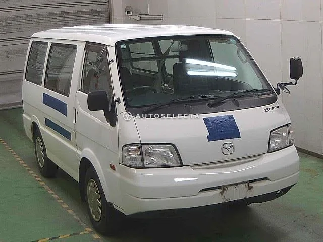 Mazda Bongo Van 2019, auction grade 3.5