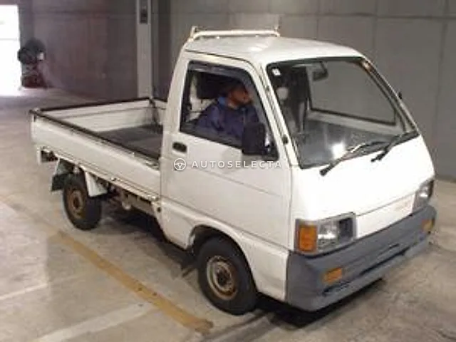 Daihatsu Hijet 1993, auction grade R