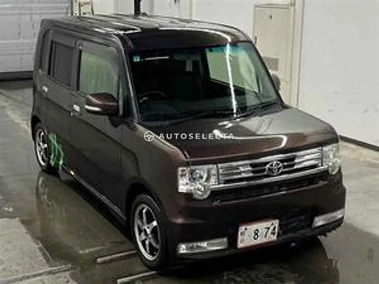 Toyota Pixis Space 2015, photo 1 of 1