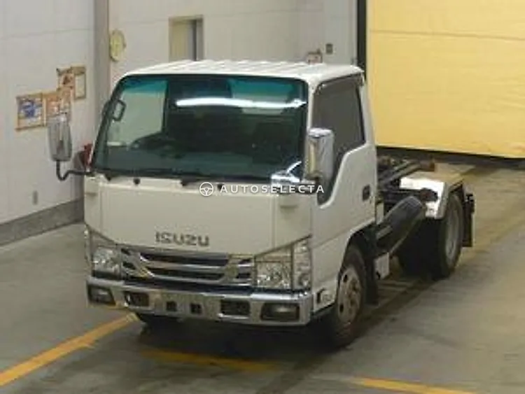 Isuzu ELF 2016, photo 1 of 1