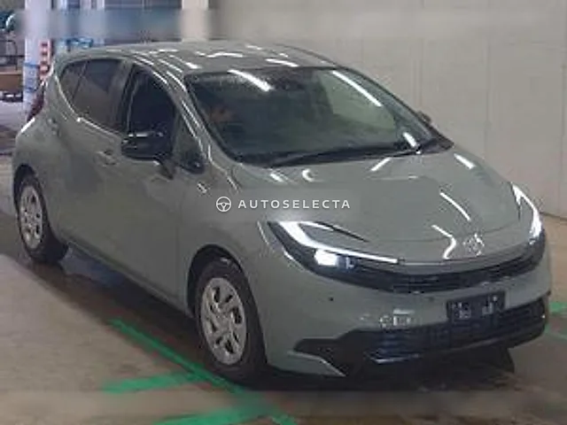 Toyota Aqua 2026, auction grade R