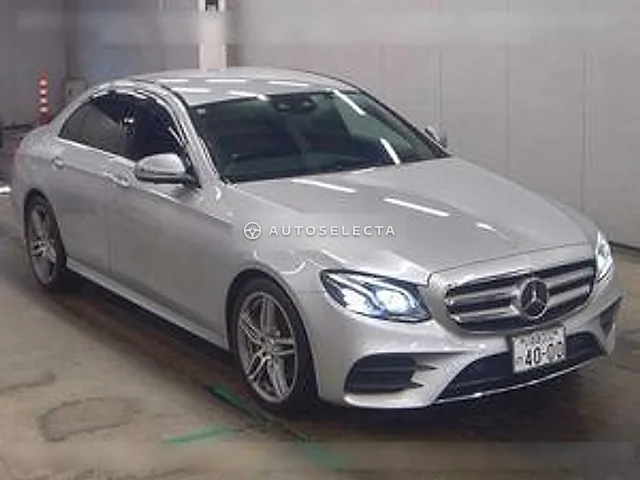 Mercedes-Benz E-Class 2017, auction grade 4