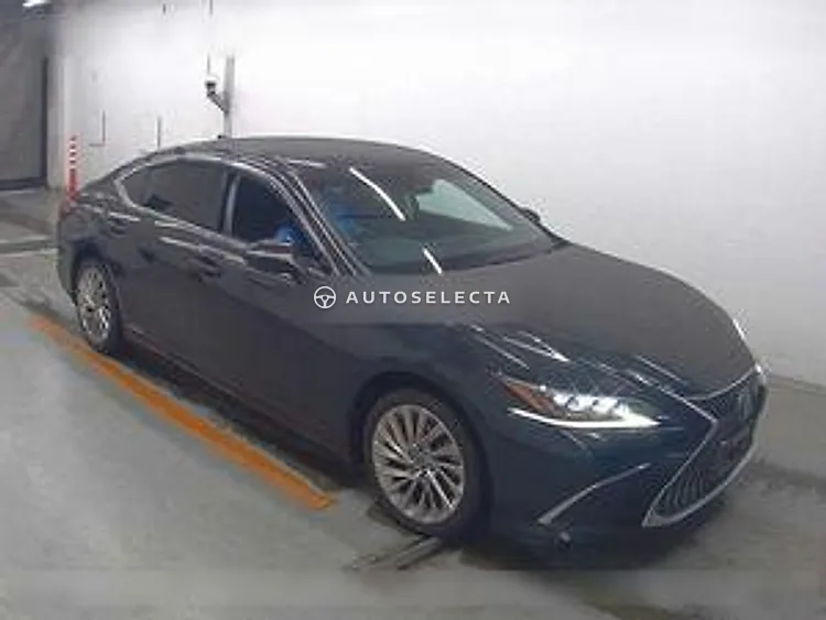 Lexus ES 2020, photo 1 of 1