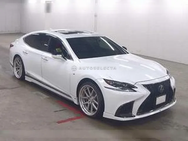 Lexus LS 2017, auction grade 4
