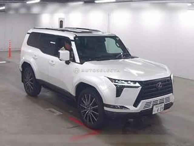 Lexus GX 2025, auction grade 5