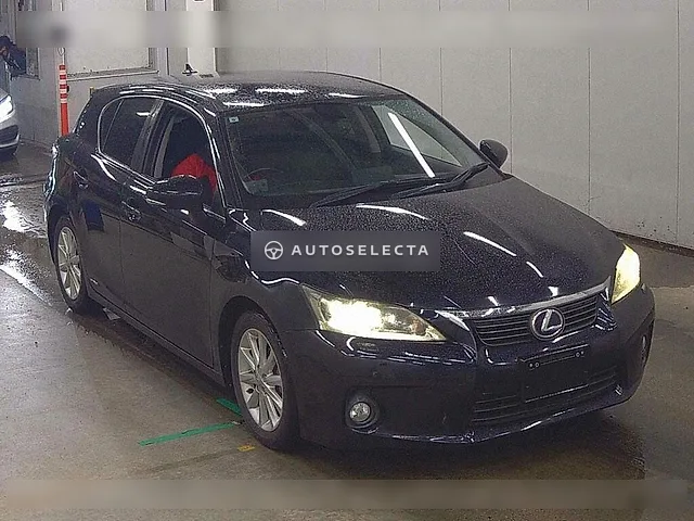 Lexus CT 2011, auction grade 3