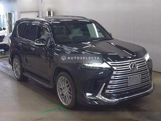 Lexus LX 2023, auction grade 4.5