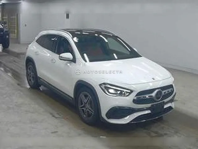 Mercedes-Benz GLA-Class 2021, auction grade R