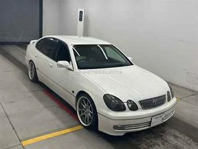 Toyota Aristo 2001, auction grade R