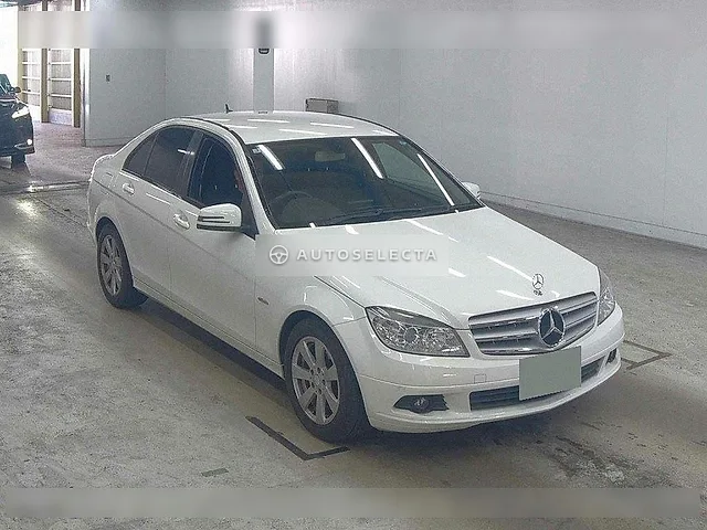 Mercedes-Benz C-Class 2011, auction grade 4