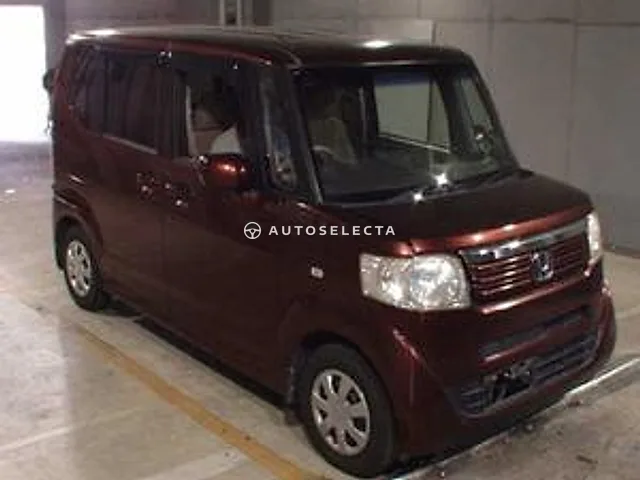 Honda N-BOX 2012, auction grade R