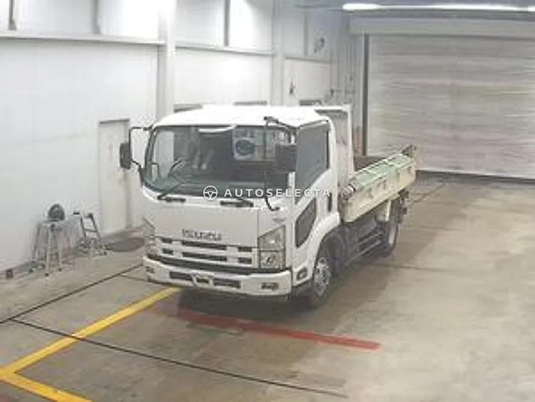 Isuzu Forward 2012, photo 1 of 1