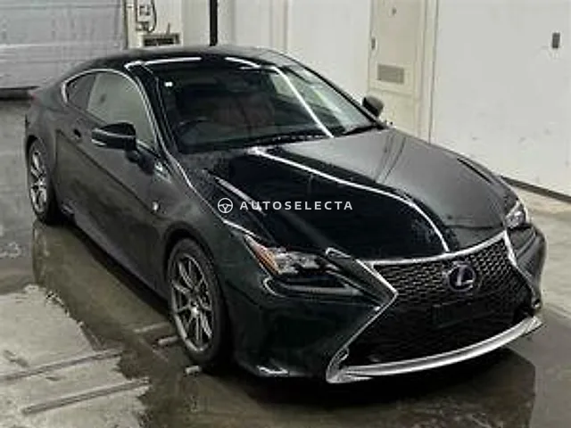 Lexus RC 2017, auction grade 4
