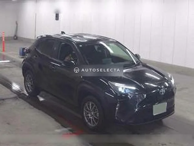Toyota Yaris Cross 2022, auction grade R