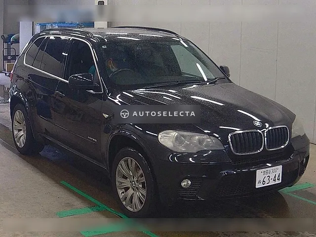 BMW X5 2011, auction grade 4