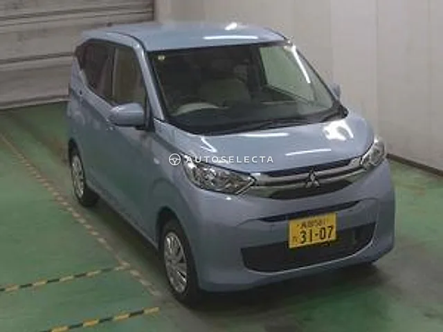 Mitsubishi eK Wagon 2023, auction grade 5