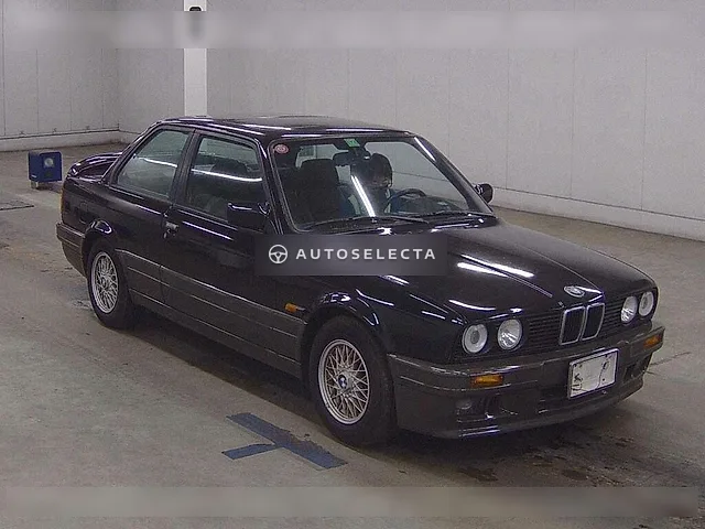BMW 3 Series 1990, auction grade 3.5