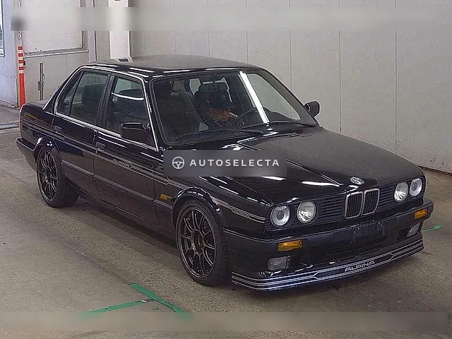 BMW 3 Series 1989, auction grade 4