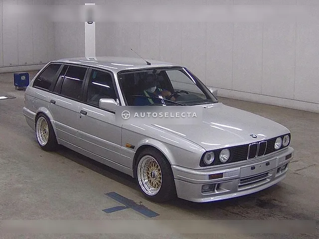 BMW 3 Series 1991, auction grade 4