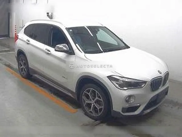 BMW X1 2015, auction grade 4