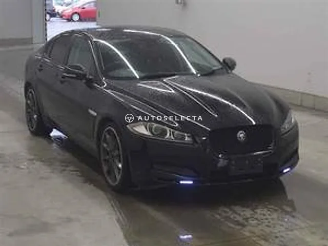 Jaguar XF 2012, auction grade 3.5