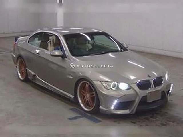 BMW 3 Series 2007, auction grade 4