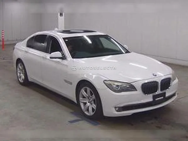BMW 7 Series 2010, auction grade 3.5