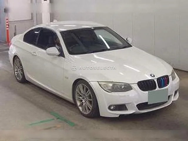 BMW 3 Series 2010, auction grade 4