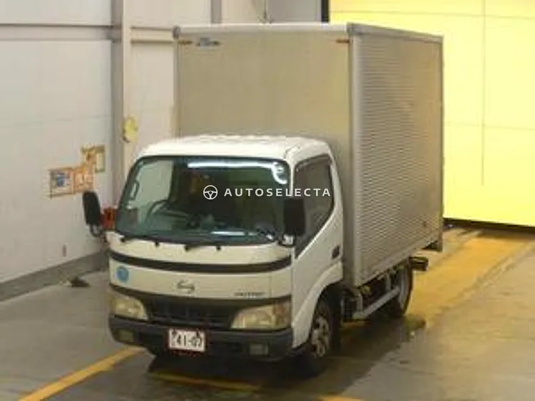Isuzu ELF 2015, photo 1 of 1