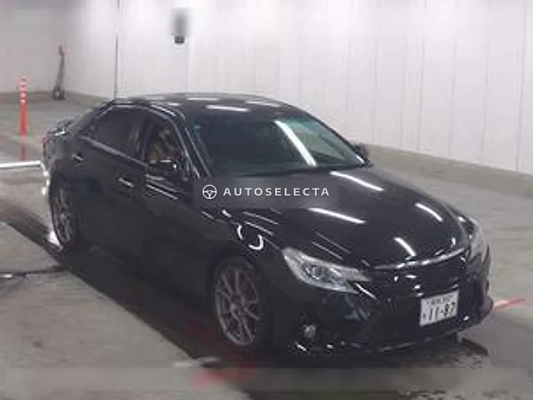 Toyota Mark X 2013, photo 1 of 1