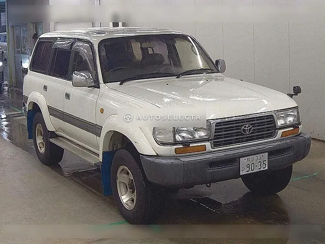 Toyota Land Cruiser 80 1997, auction grade 3.5