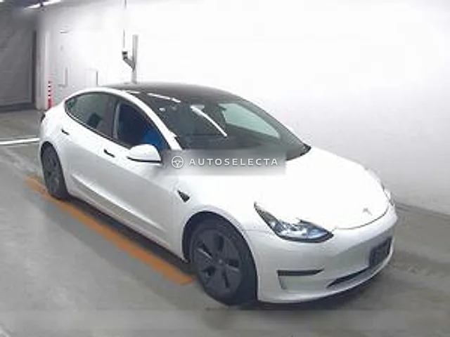 Tesla Model 3 2021, auction grade 4.5