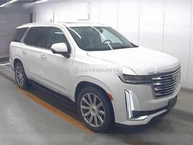 Cadillac Escalade 2023, auction grade 5