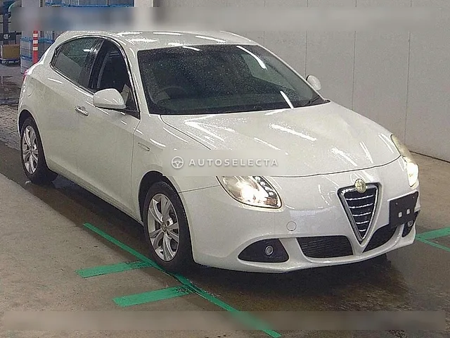 Alfa Romeo Giulietta 2013, auction grade 3