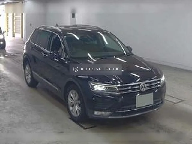 Volkswagen Tiguan 2017, auction grade 4