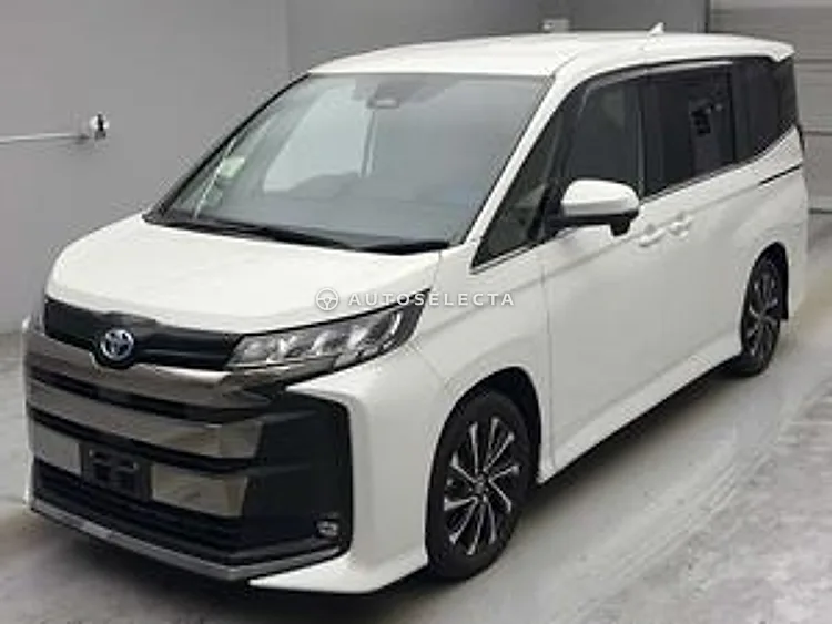 Toyota Noah 2023, photo 1 of 1