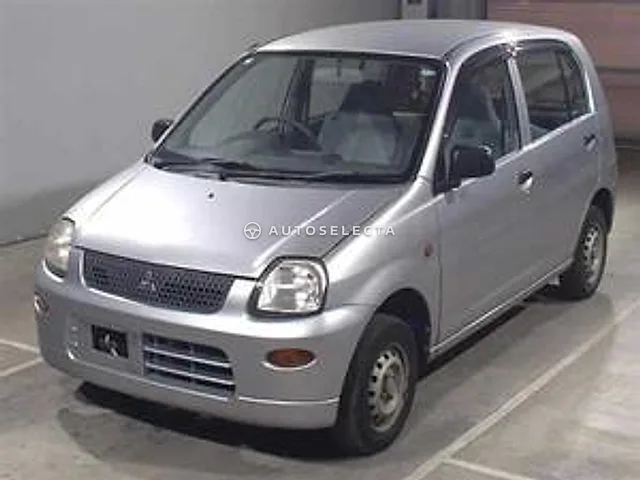 Mitsubishi Minica 2010, auction grade R