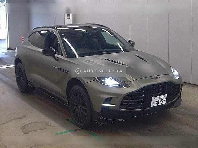Aston Martin DBX 2024, auction grade 4.5