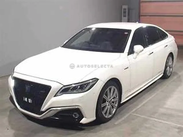 Toyota Crown 2019, auction grade 3.5