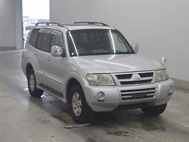 Mitsubishi Pajero 2003, auction grade 4
