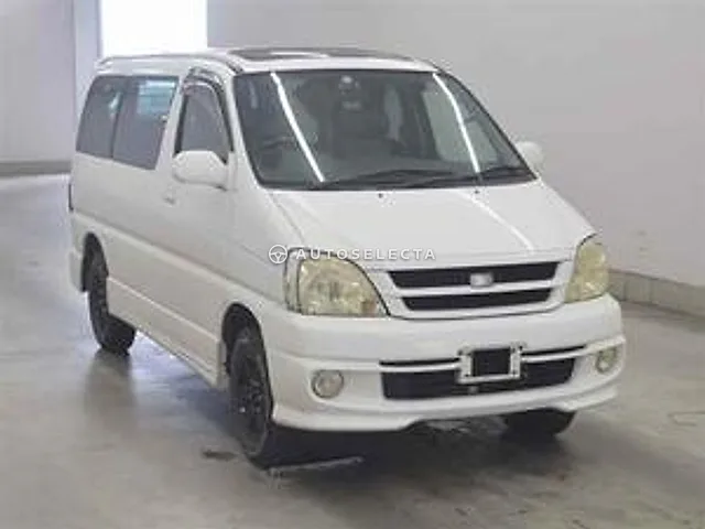 Toyota Touring Hiace 1999, auction grade 3.5